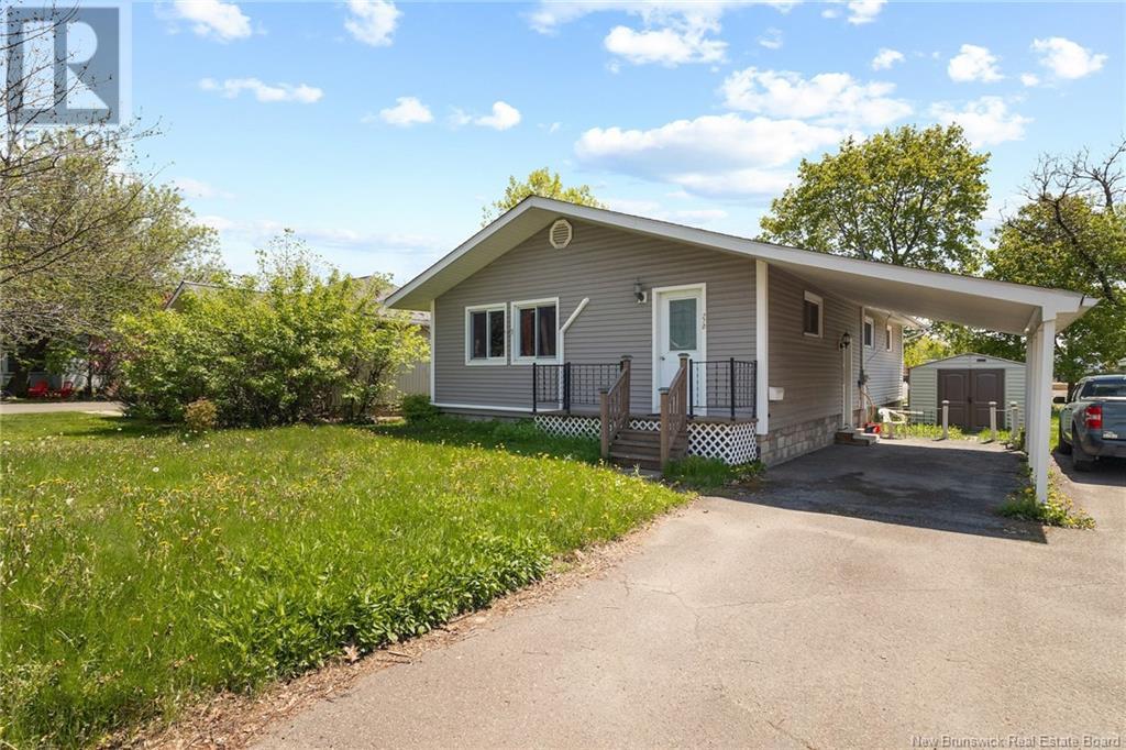 Property at 270 Gibson Street image 2