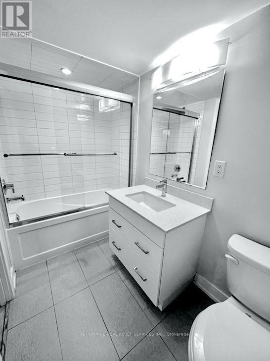 562 Rapids Lane, Mississauga, Ontario  L5G 0A9 - Photo 15 - W12184277