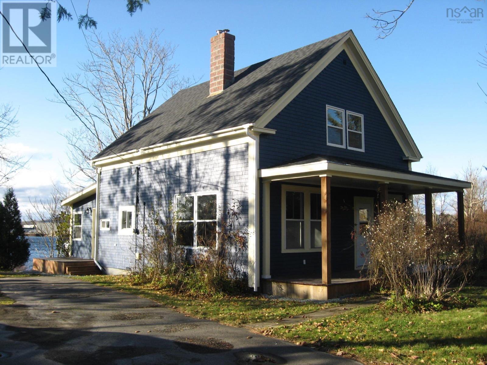 Property at 14 Breakwater Lane image 1