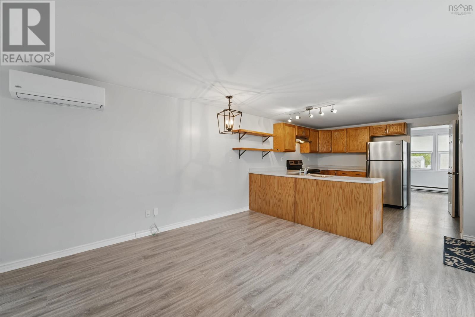 Property at 1216 Susan Drive image 5