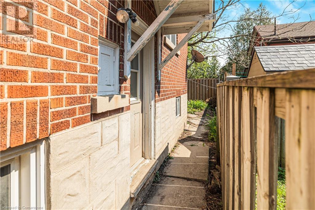 349 Luella Street, Kitchener, Ontario  N2H 2J3 - Photo 29 - 40726289