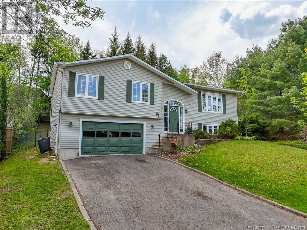 Property at 53 Stoneybrook Crescent image 2