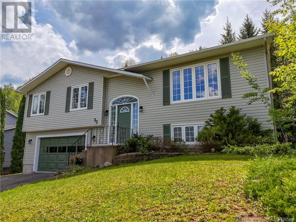 Property at 53 Stoneybrook Crescent image 3
