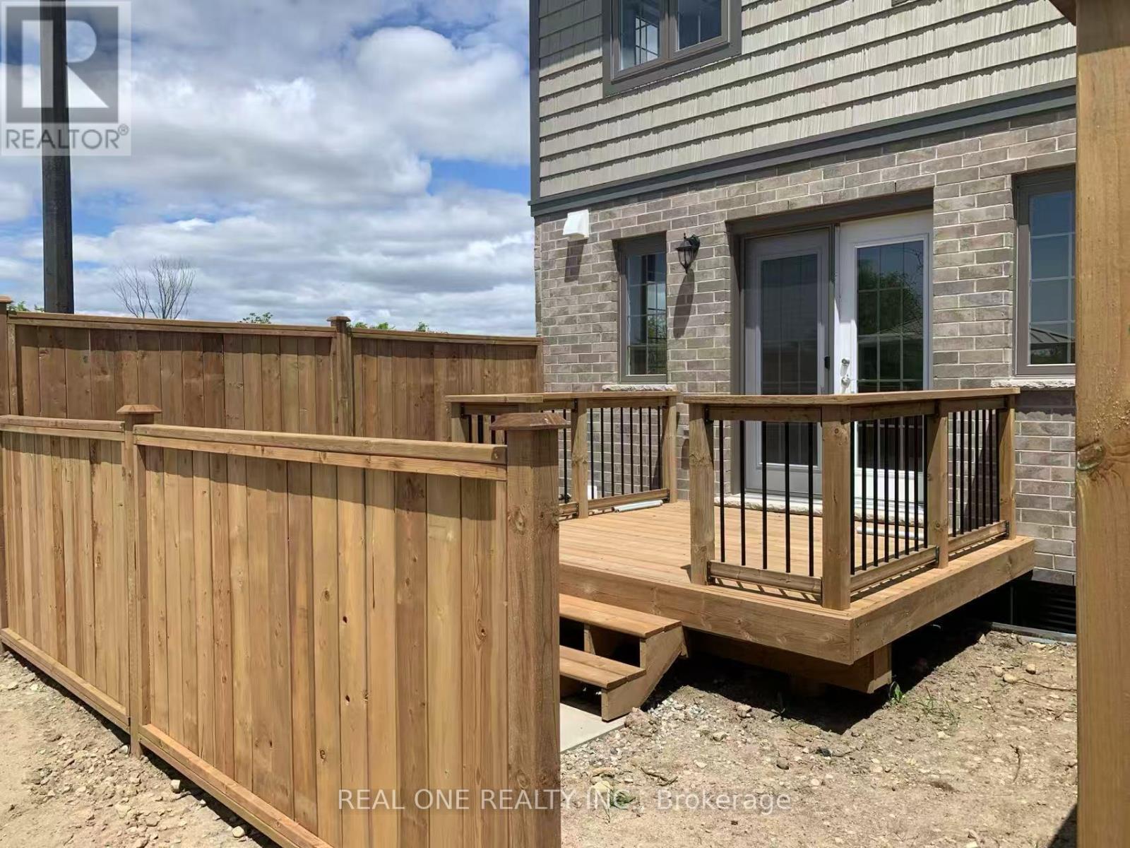 33b - 85 Mullin Drive, Guelph, Ontario  N1E 0R4 - Photo 20 - X12176408