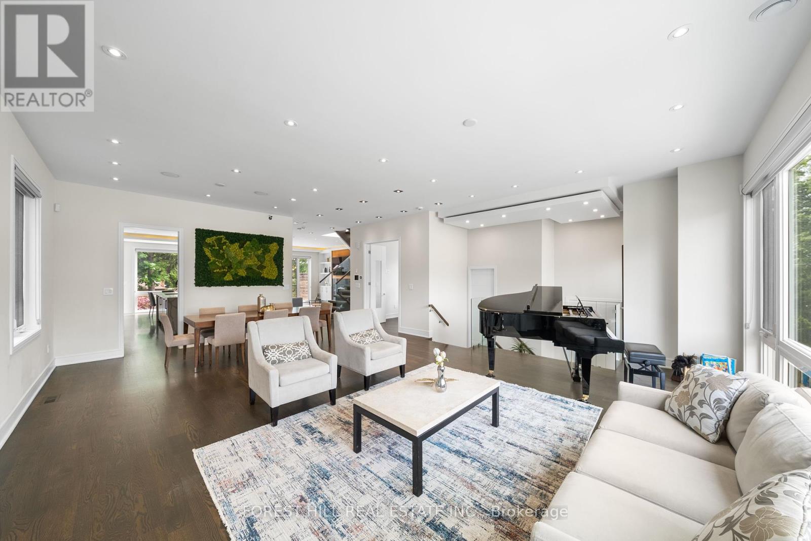 211 Johnston Avenue, Toronto, Ontario  M2N 1H4 - Photo 9 - C12188143