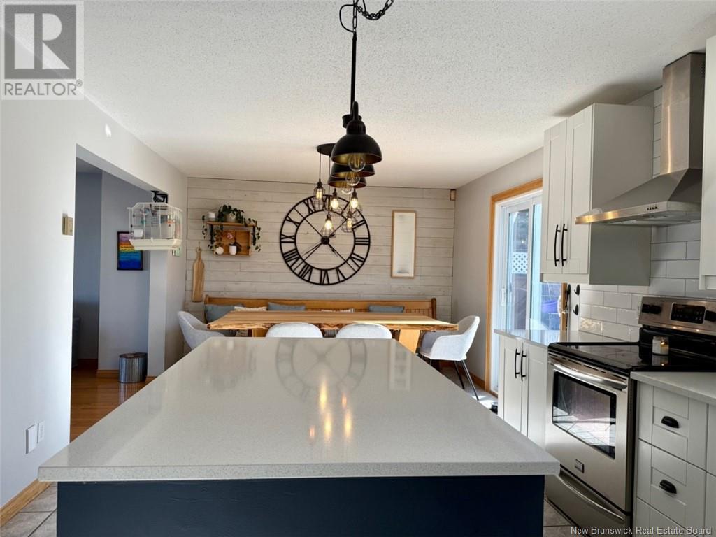 Property at 25 Highland Drive image 2