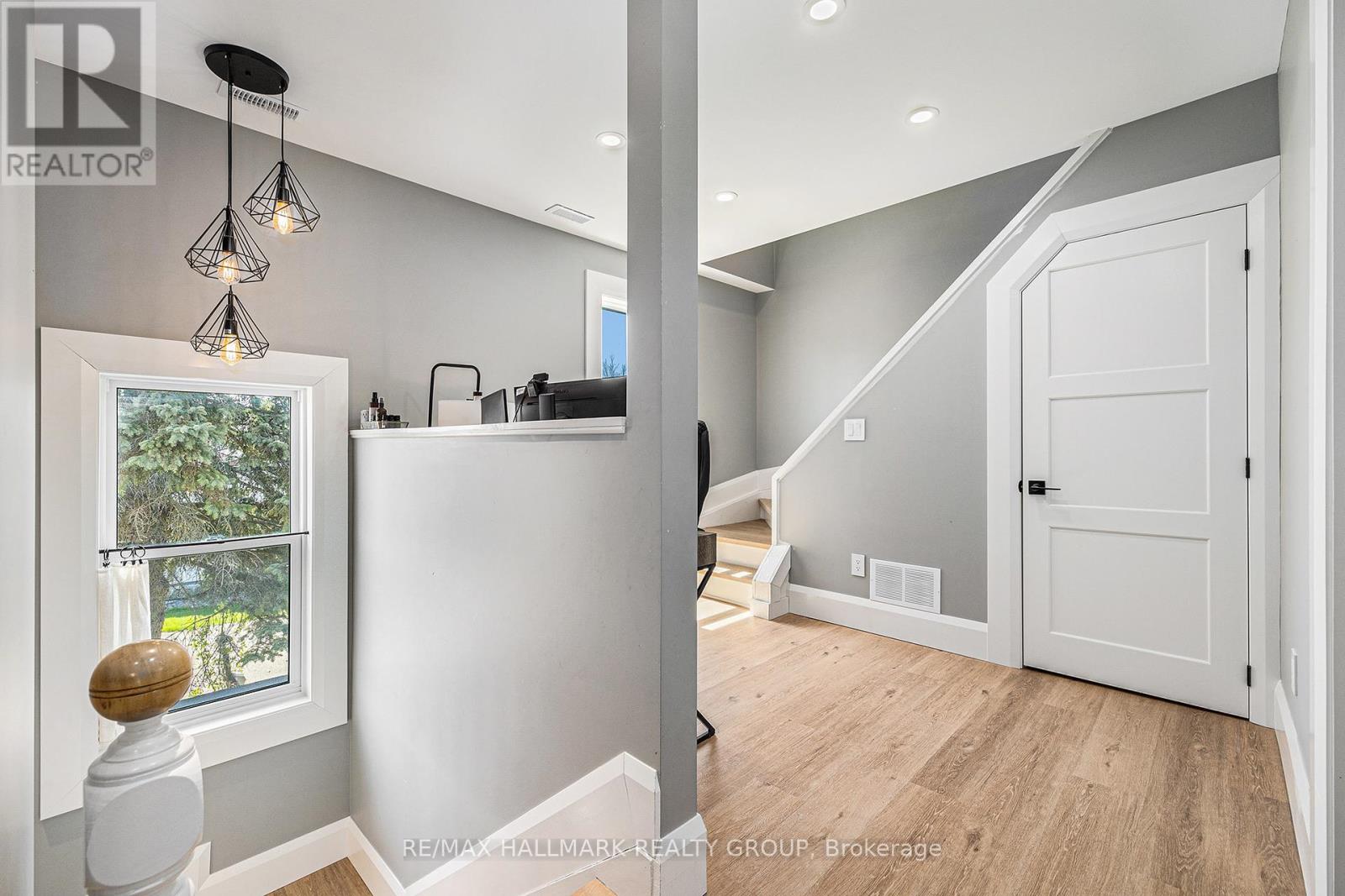 33 River Road, Mcnab/braeside, Ontario  K7S 1R3 - Photo 16 - X12188195