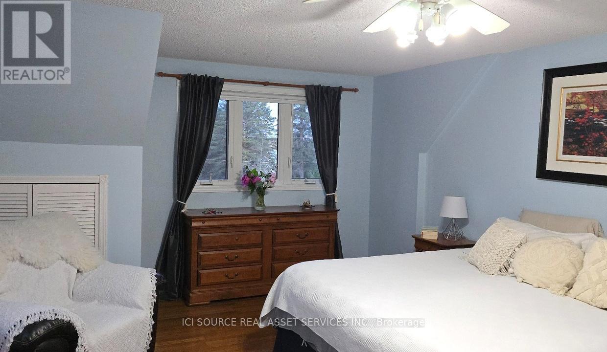 126 Brambel Road, Oro-Medonte, Ontario  L0L 2L0 - Photo 15 - S12188131