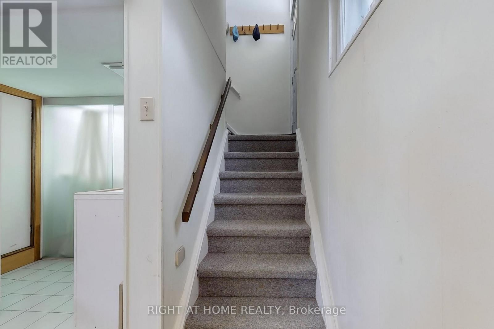35 Westhumber Boulevard, Toronto, Ontario  M9W 3M5 - Photo 23 - W12188129