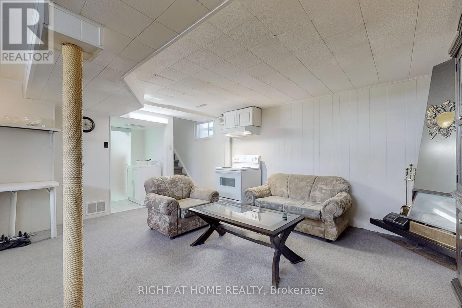 35 Westhumber Boulevard, Toronto (West Humber-Clairville), Ontario  M9W 3M5 - Photo 24 - W12188129