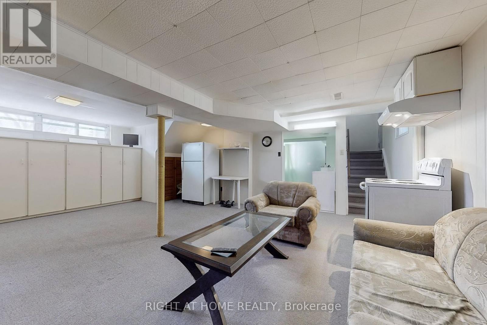 35 Westhumber Boulevard, Toronto (West Humber-Clairville), Ontario  M9W 3M5 - Photo 25 - W12188129