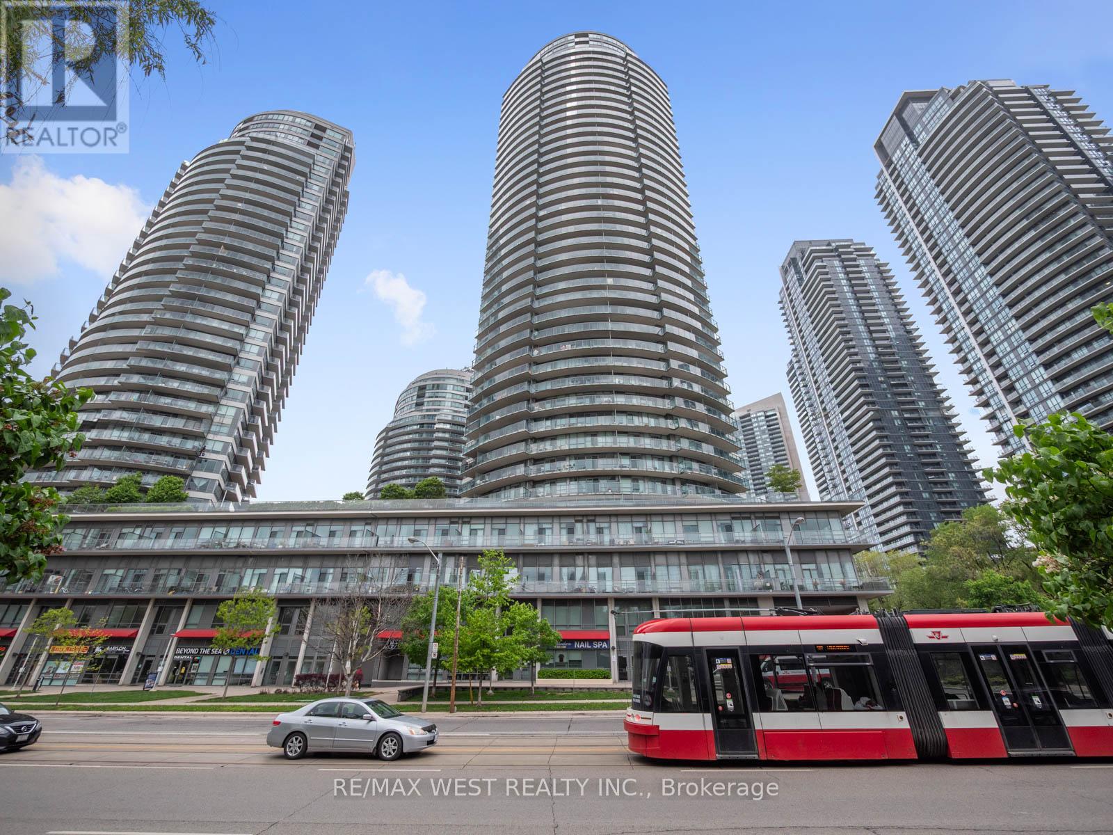 1808 - 2230 Lake Shore Boulevard W, Toronto (Mimico), Ontario  M8V 0B2 - Photo 2 - W12188138