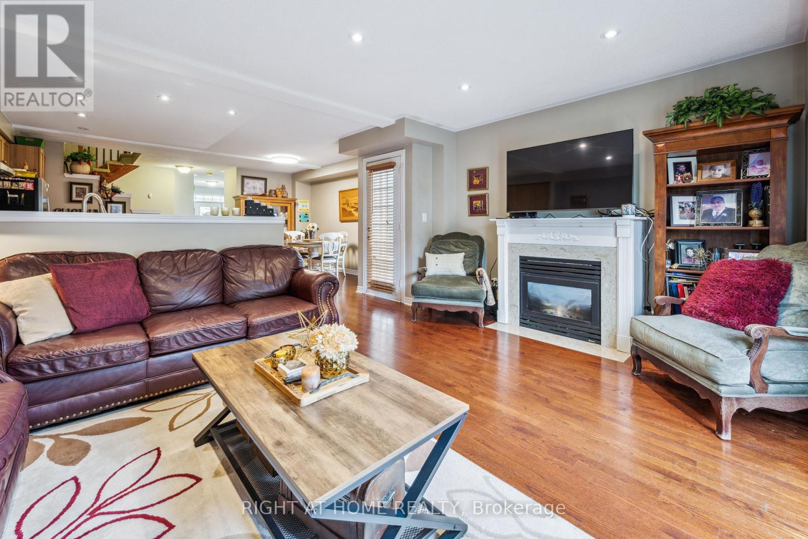 6 Traymore Street, Brampton, Ontario  L7A 2G2 - Photo 15 - W12188146