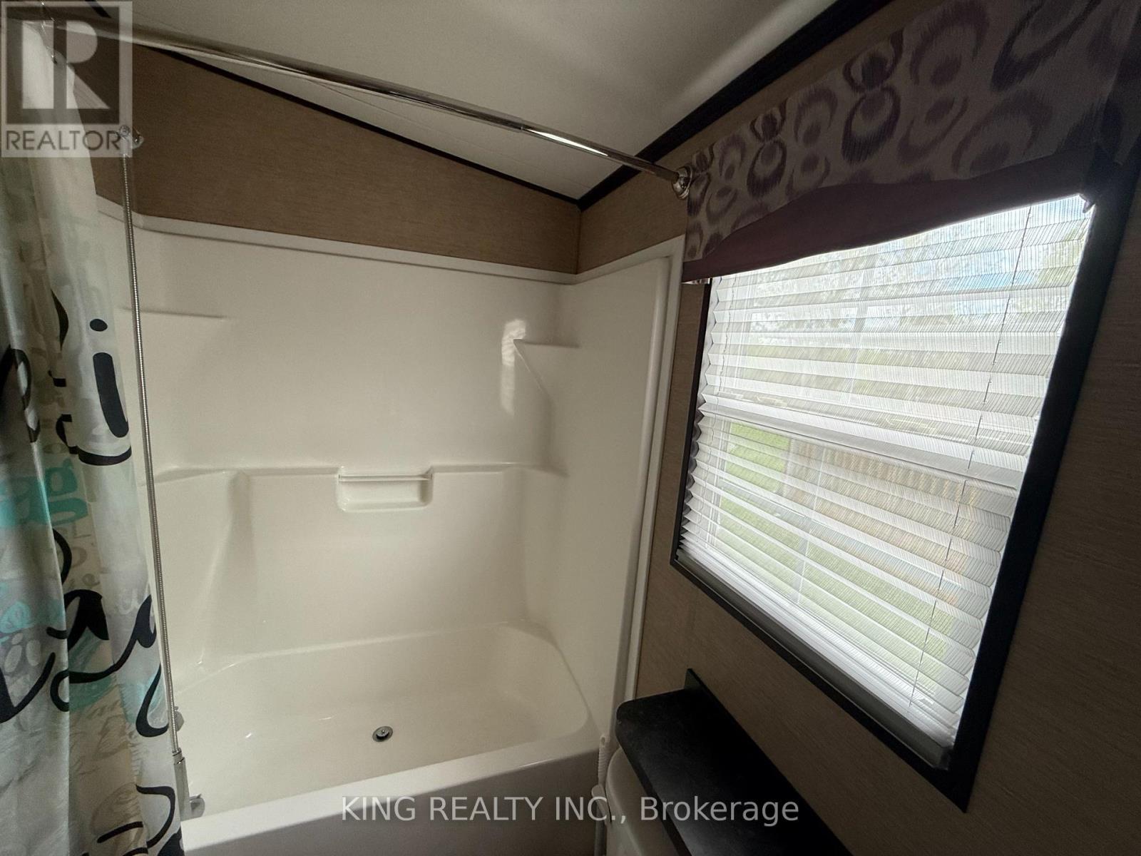 141 - 1501 Line 8 Road, Niagara-On-The-Lake, Ontario  L0S 1L0 - Photo 28 - X12188133