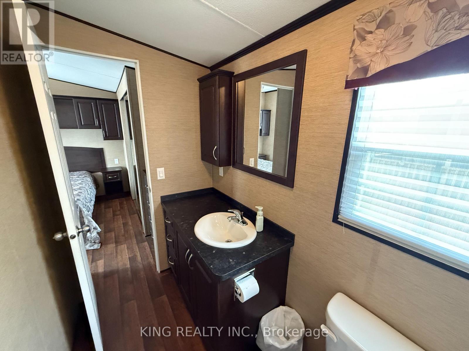141 - 1501 Line 8 Road, Niagara-On-The-Lake, Ontario  L0S 1L0 - Photo 38 - X12188133