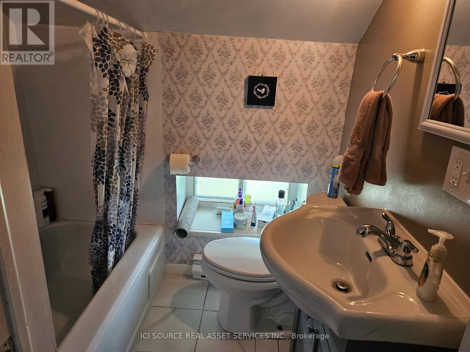 337 Sixth Street E, Cornwall, Ontario  K6H 2P1 - Photo 11 - X12188160