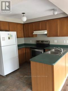92 Rodgers Road, Guelph, Ontario  N1G 4Z5 - Photo 11 - X12161859