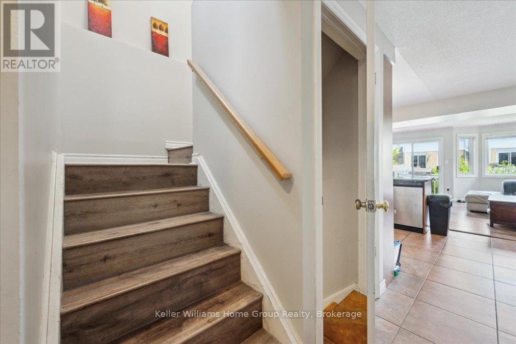 92 Rodgers Road, Guelph, Ontario  N1G 4Z5 - Photo 17 - X12161859