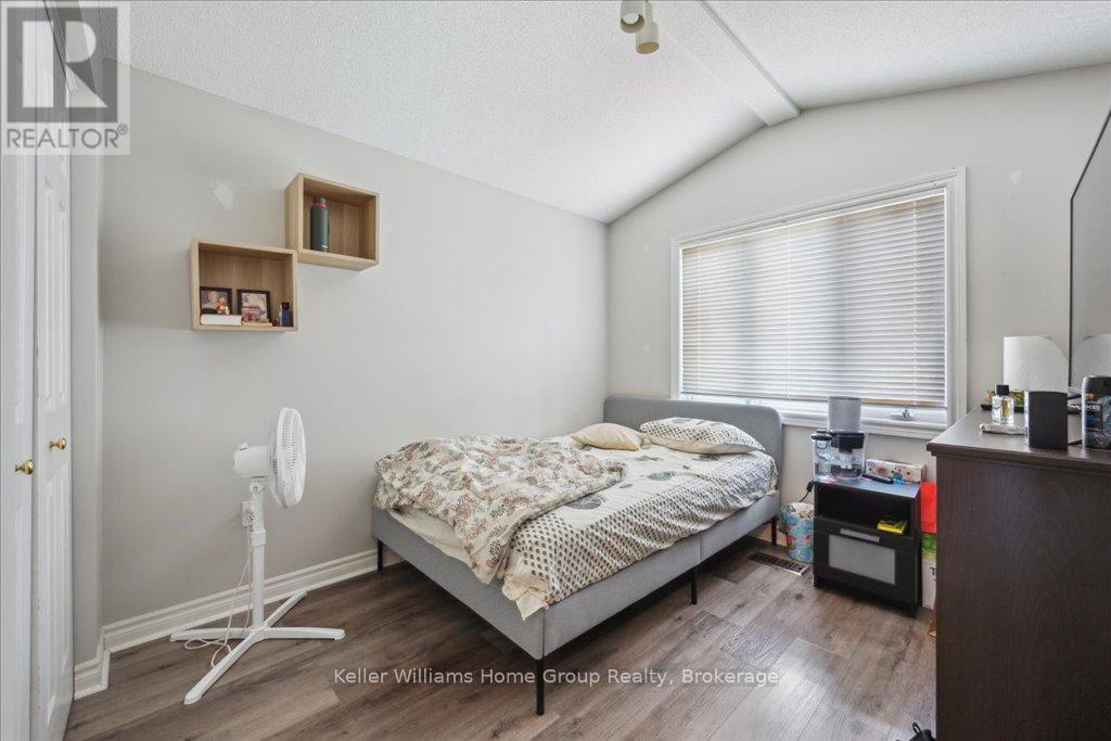 92 Rodgers Road, Guelph, Ontario  N1G 4Z5 - Photo 19 - X12161859