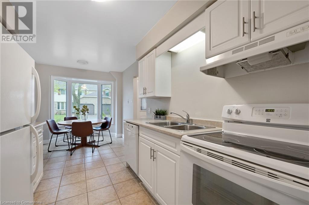 476 Kingscourt Drive Unit# 13, Waterloo, Ontario  N2K 3R3 - Photo 11 - 40735907