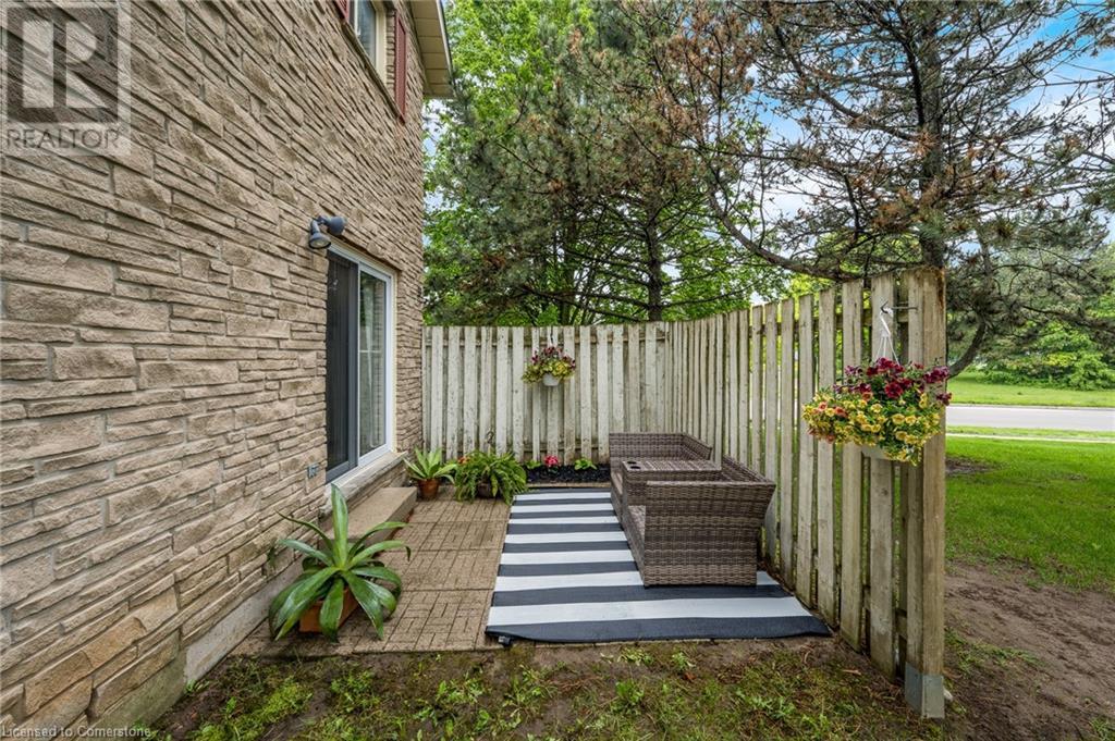 476 Kingscourt Drive Unit# 13, Waterloo, Ontario  N2K 3R3 - Photo 28 - 40735907