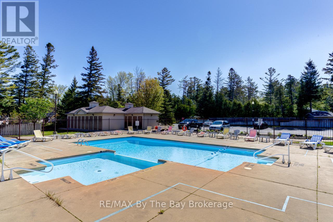 213 - 764 River Road E, Wasaga Beach, Ontario  L9Z 2M7 - Photo 34 - S12181023