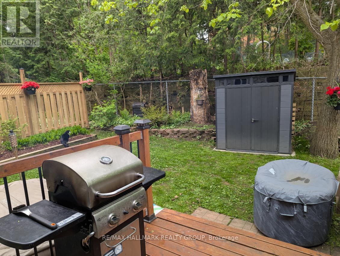 210 Provender Avenue, Ottawa, Ontario  K1K 4N7 - Photo 19 - X12163475