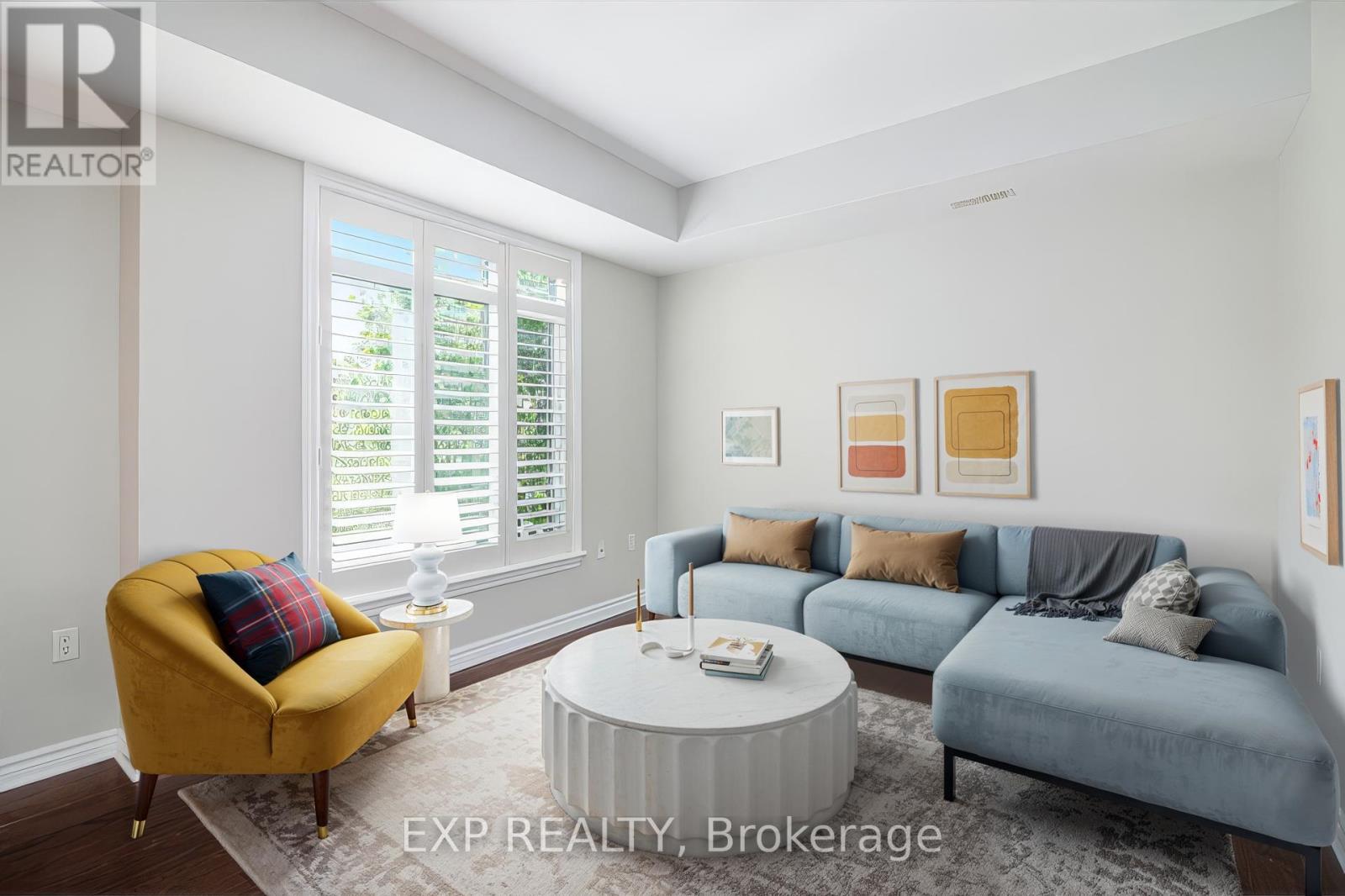 205 - 755 Beauparc Private, Ottawa, Ontario  K1J 0B5 - Photo 3 - X12182227