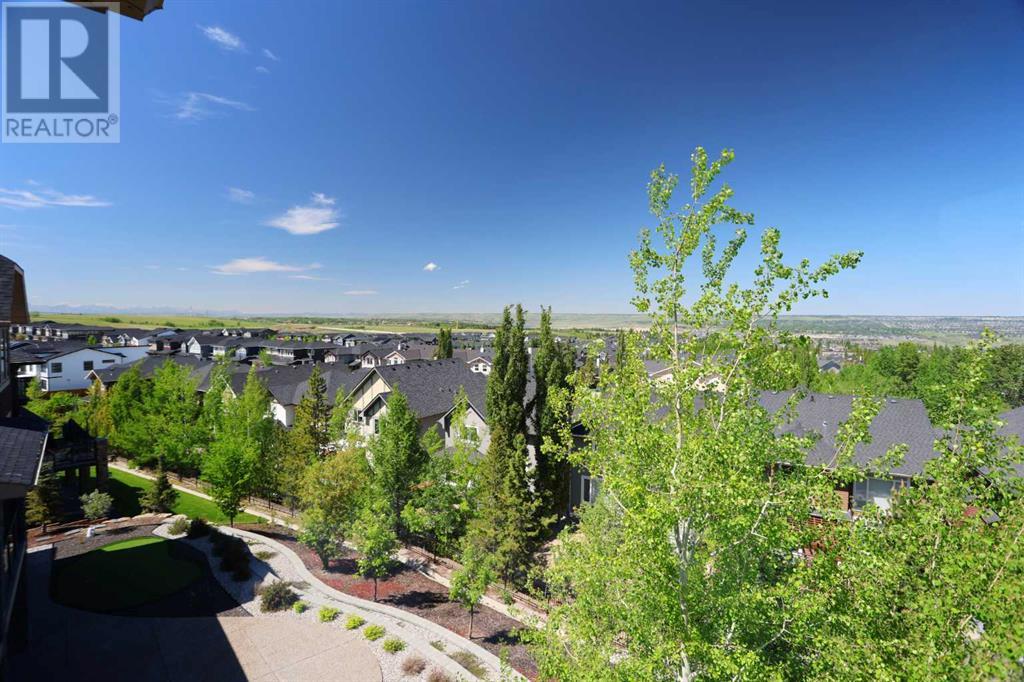 Property at 81 Crestridge View SW image 4