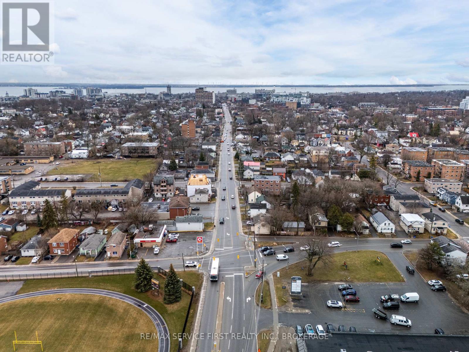 451 Division Street, Kingston (East Of Sir John A. Blvd), Ontario  K7K 4A8 - Photo 5 - X12188277