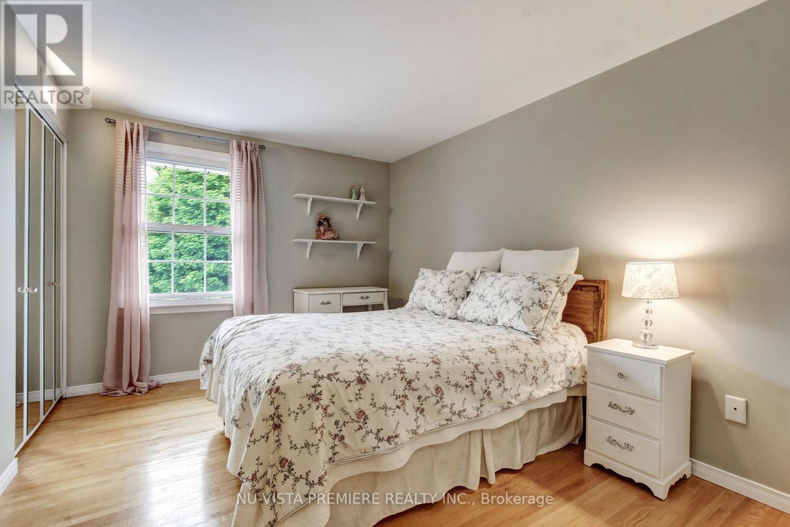 Photo 18 of 37 for 1185 Guildwood Boulevard