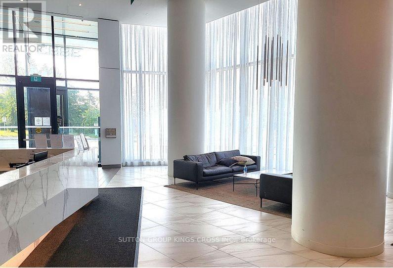 2504 - 3883 Quartz Road, Mississauga (City Centre), Ontario  L5B 0M4 - Photo 4 - W12188194