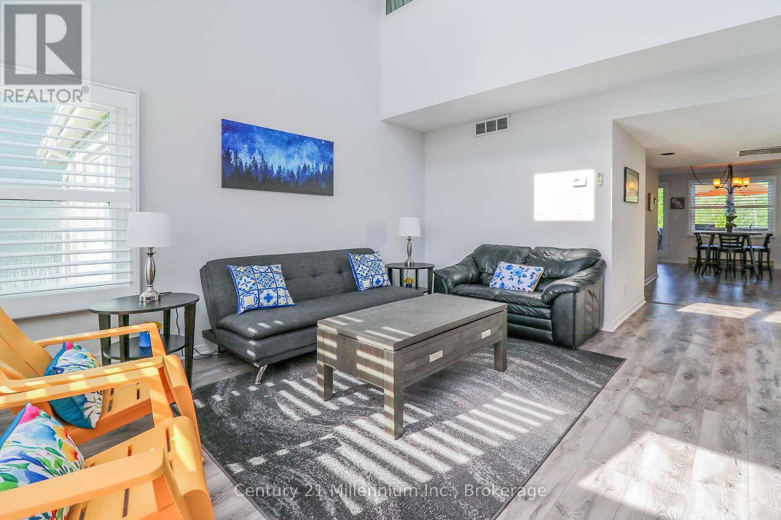 210 - 107 Wintergreen Place, Blue Mountains, Ontario  L9Y 0P8 - Photo 11 - X12185158
