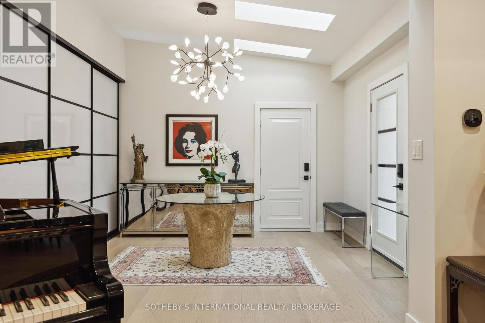 Property at 331 GAGE STREET image 4
