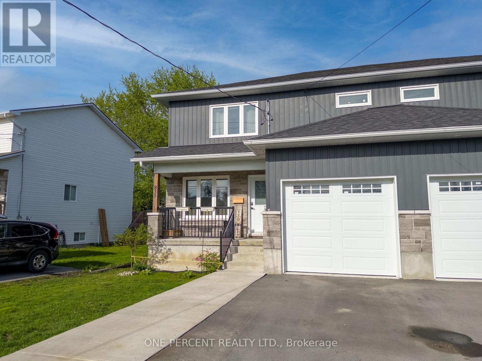 835 Queen Street, Gananoque, Ontario  K7G 2B5 - Photo 2 - X12188181