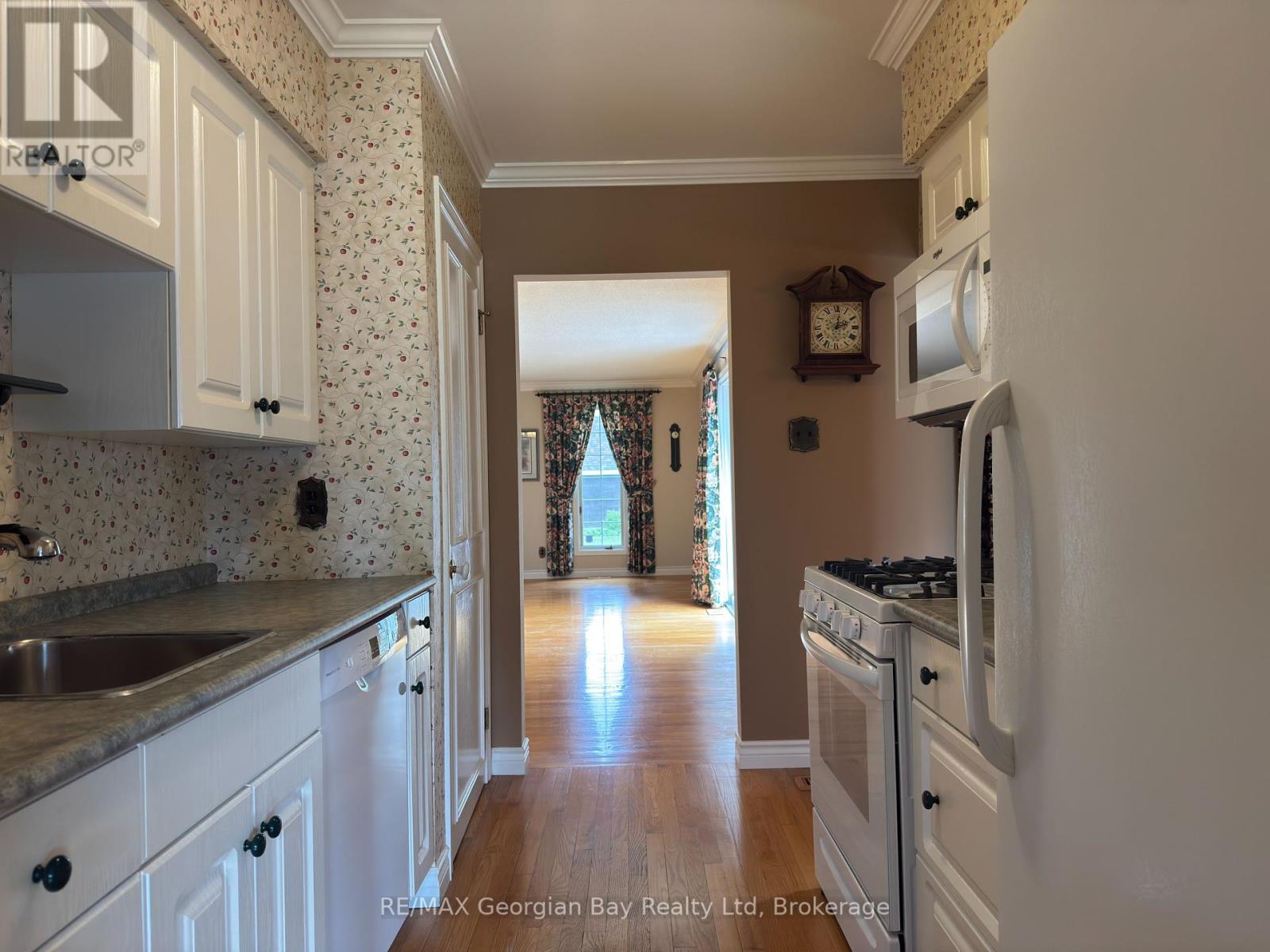 657 Manly Street, Midland, Ontario  L4R 3G7 - Photo 13 - S12188244
