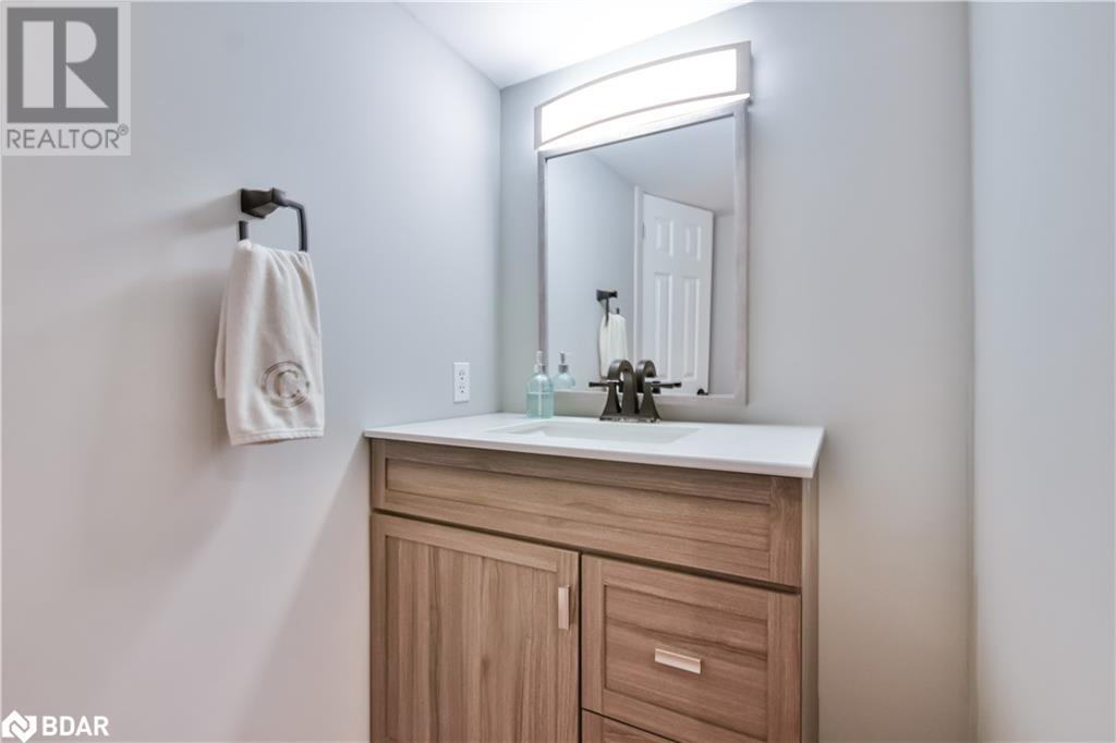 8468 8th Line, Utopia, Ontario  L0M 1T0 - Photo 25 - 40734147