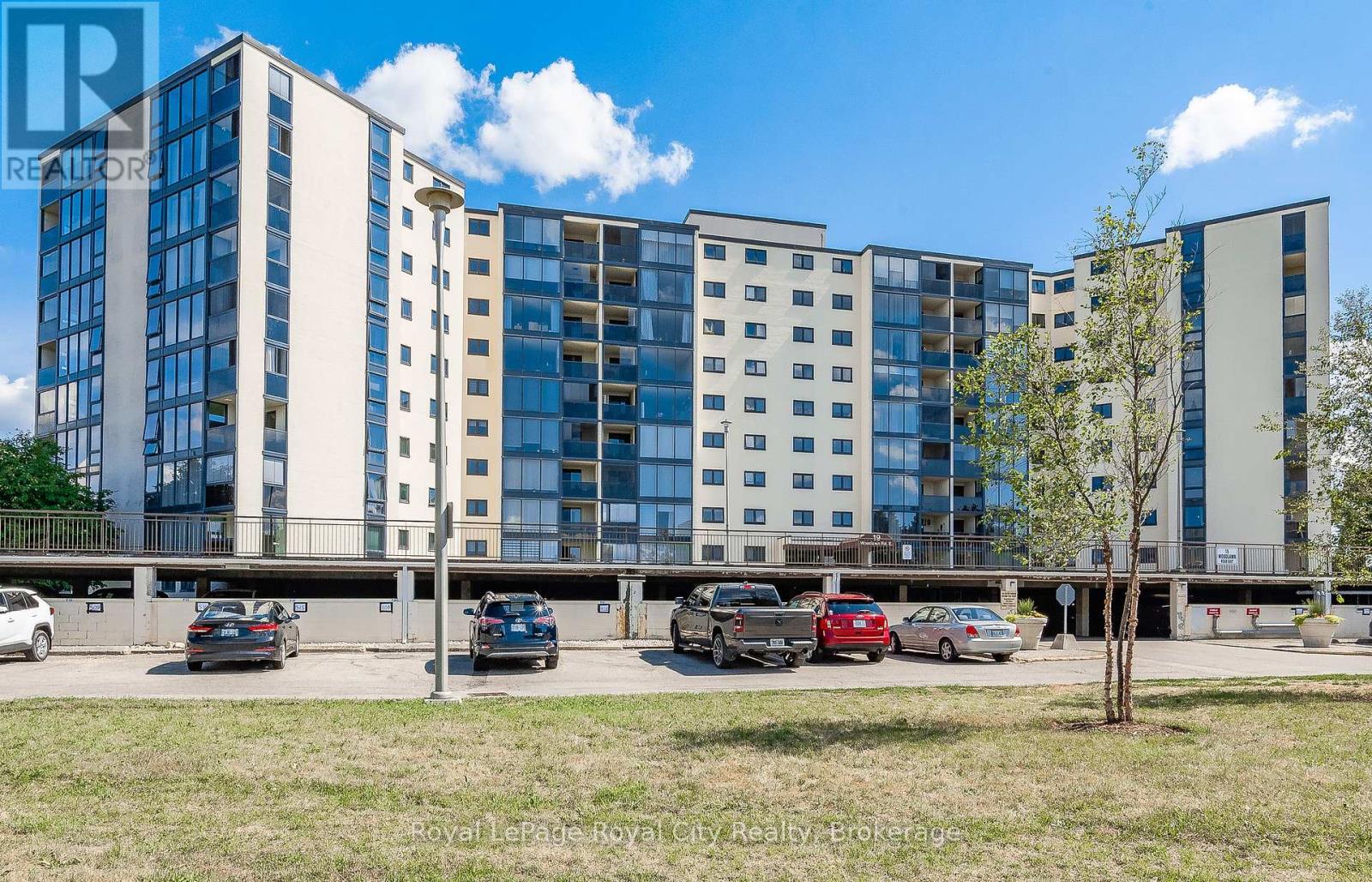 207 - 19 Woodlawn Road E, Guelph, Ontario  N1H 7B1 - Photo 2 - X12188245