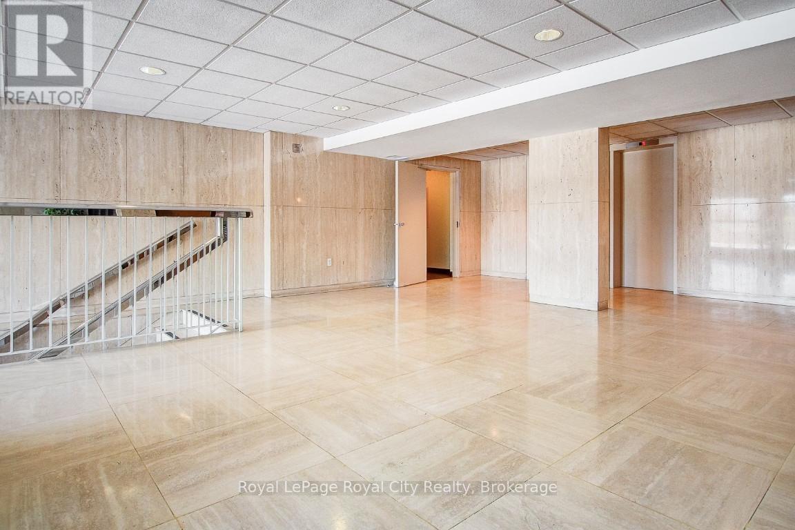 207 - 19 Woodlawn Road E, Guelph, Ontario  N1H 7B1 - Photo 5 - X12188245