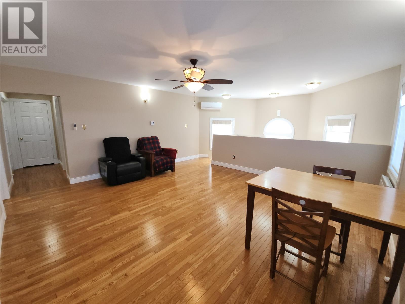 Property at 348 Paradise Road image 5