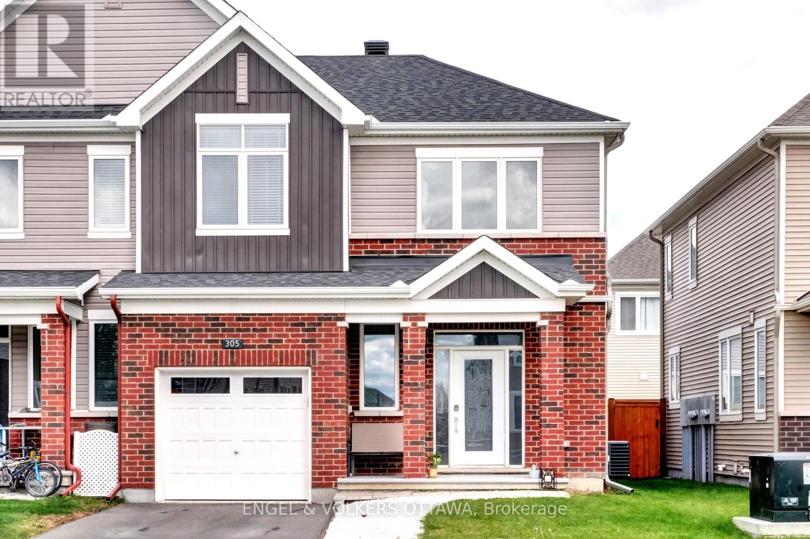 305 Lamarche Avenue, Ottawa, Ontario  K1C 1T1 - Photo 1 - X12188260