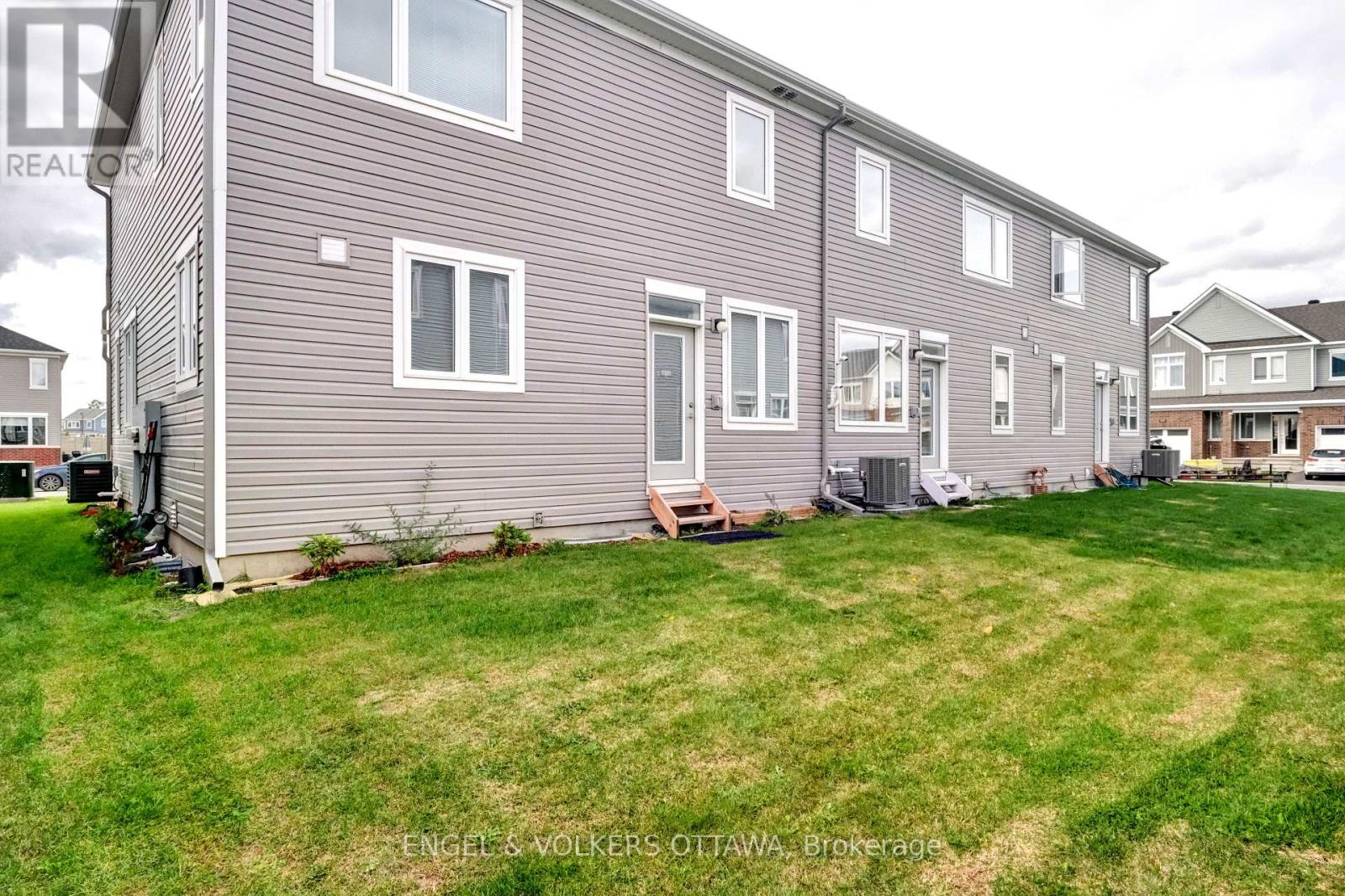 305 Lamarche Avenue, Ottawa, Ontario  K1C 1T1 - Photo 31 - X12188260