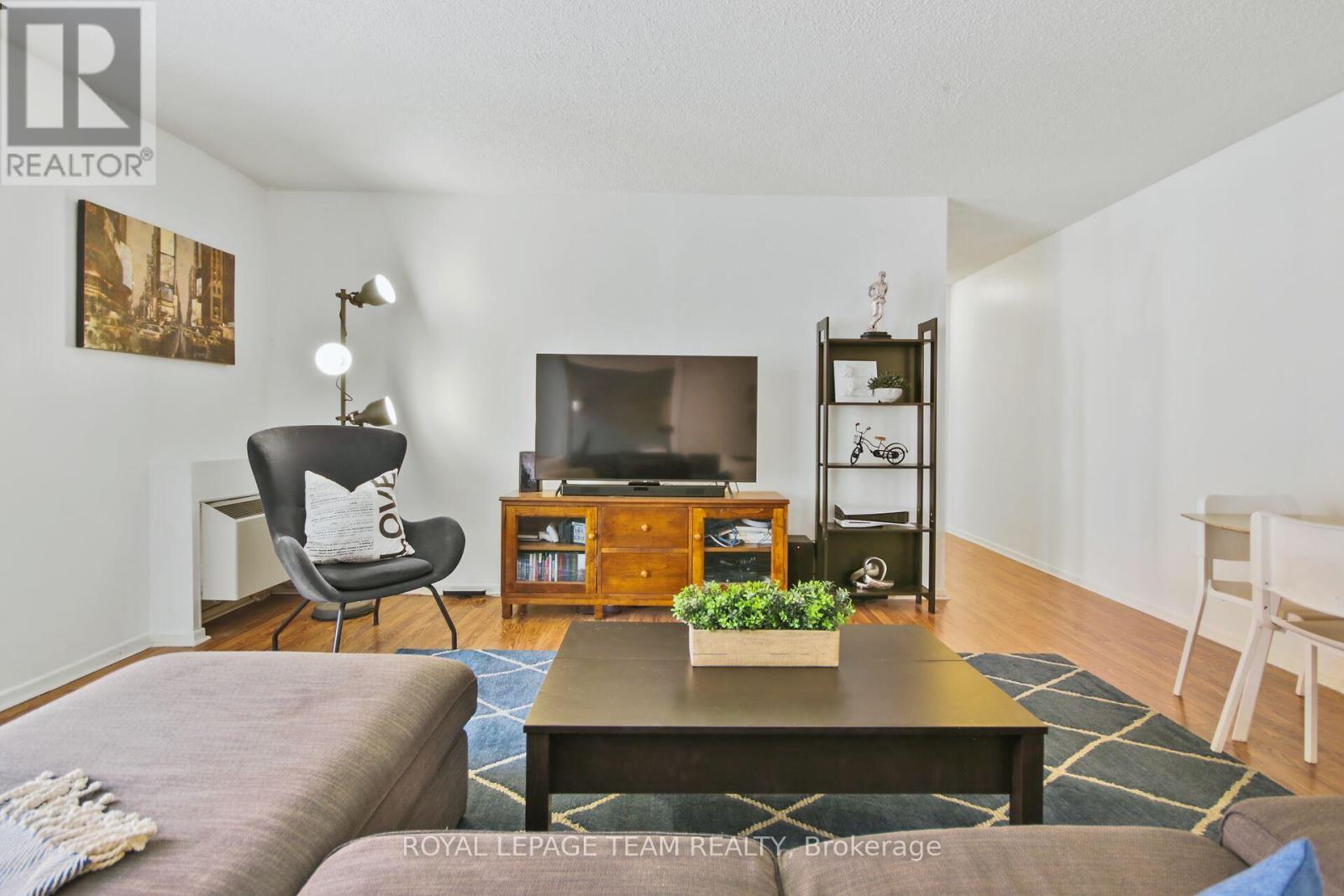 701 - 141 Somerset Street W, Ottawa, Ontario  K2P 2H1 - Photo 12 - X12188273