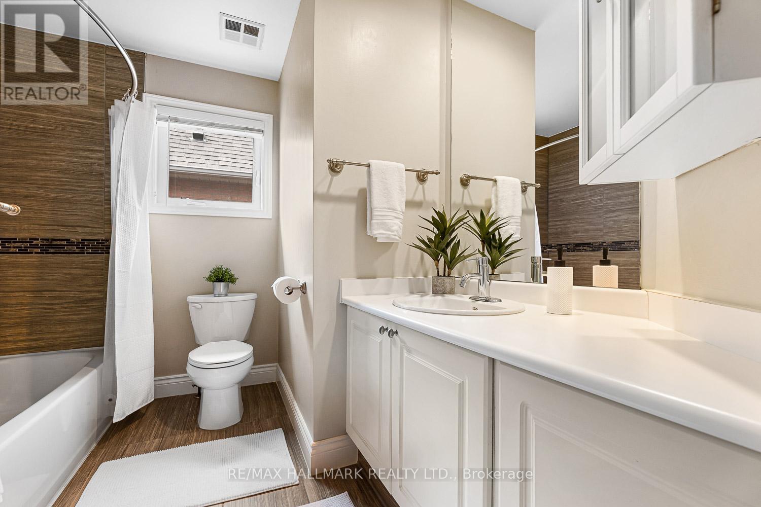105 Secord Street, Pickering, Ontario  L1V 6V6 - Photo 25 - E12164536