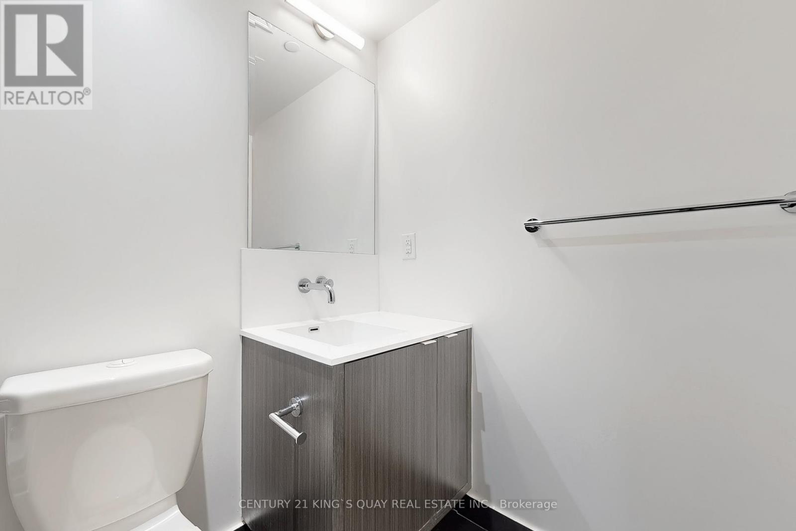 4204 - 88 Harbour Street, Toronto, Ontario  M5J 1B7 - Photo 19 - C12097189