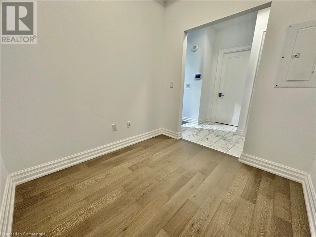 2060 Lakeshore Road Unit# 207, Burlington, Ontario  L7R 0G2 - Photo 7 - 40735793