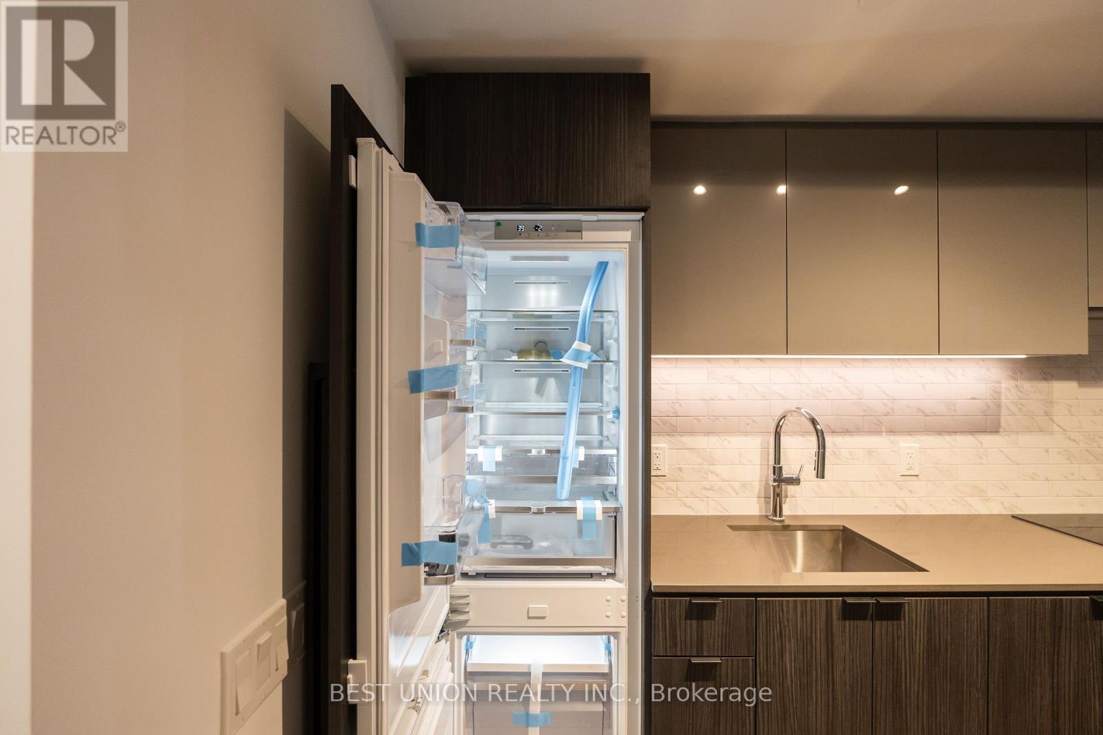 2909 - 252 Church Street W, Toronto, Ontario  M5B 1Z2 - Photo 9 - C12185383