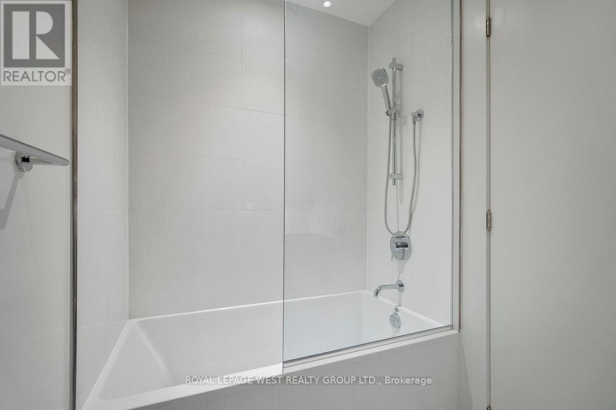 1310 - 11 Yorkville Avenue, Toronto, Ontario  M4W 1L2 - Photo 31 - C12185386