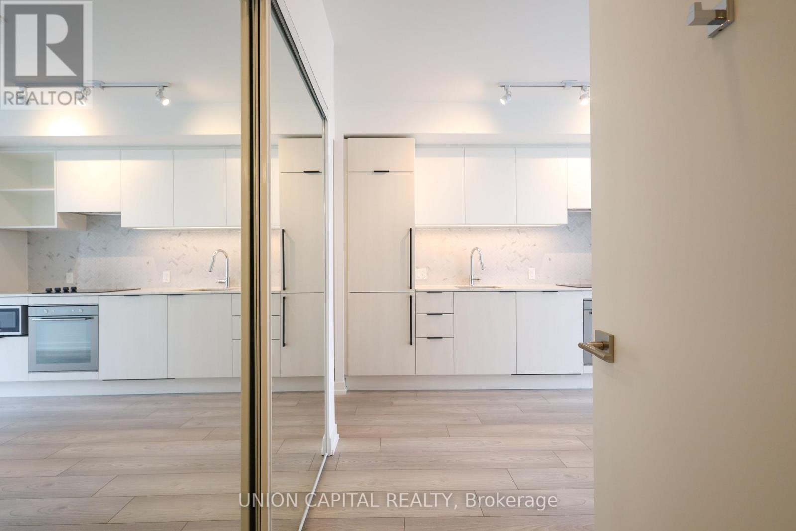 1502 - 82 Dalhousie Street, Toronto, Ontario  M5B 0C5 - Photo 18 - C12185417
