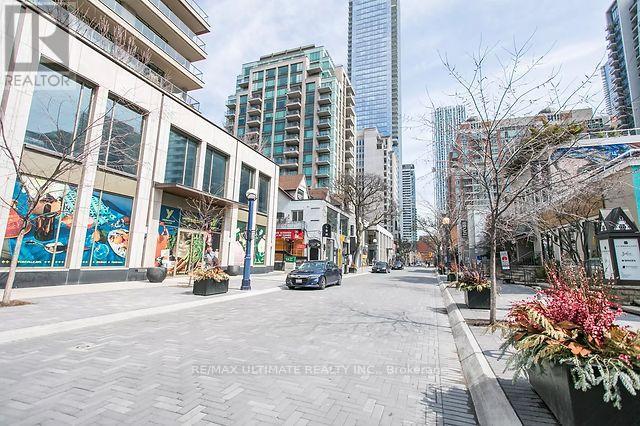 1814 - 85 Bloor Street E, Toronto, Ontario  M4W 3G9 - Photo 21 - C12185426